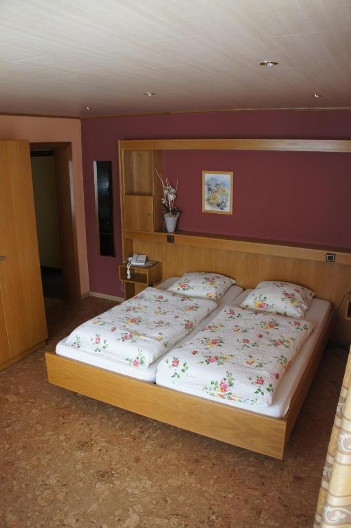 Hotel Rittersprung Ouren Номер фото