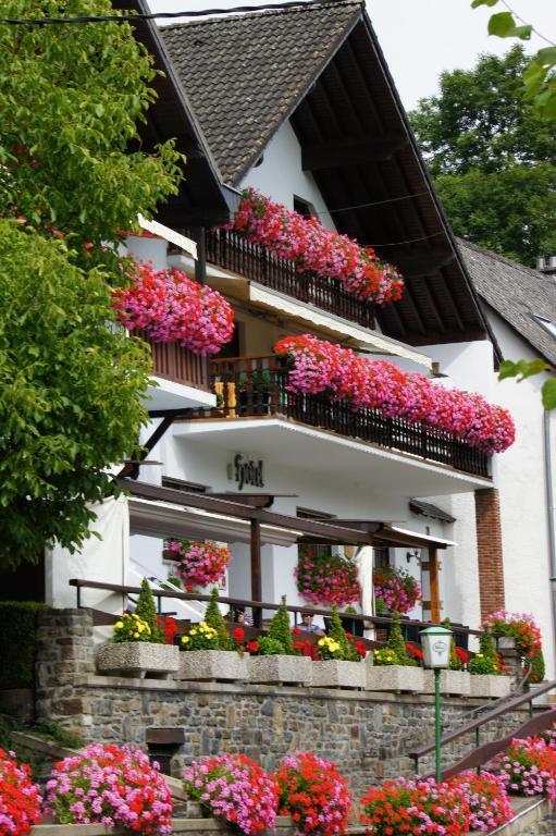 Hotel Rittersprung Ouren Екстер'єр фото