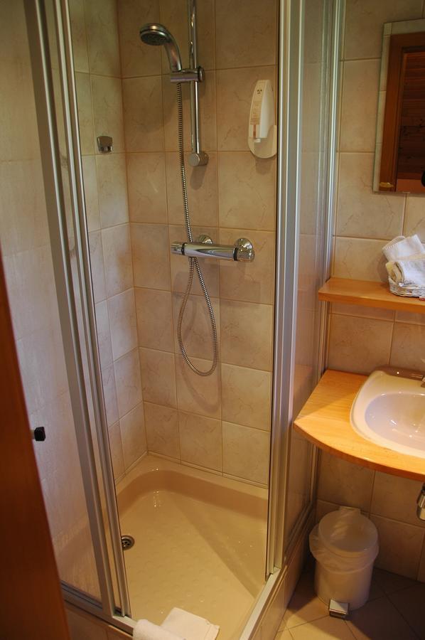 Hotel Rittersprung Ouren Екстер'єр фото