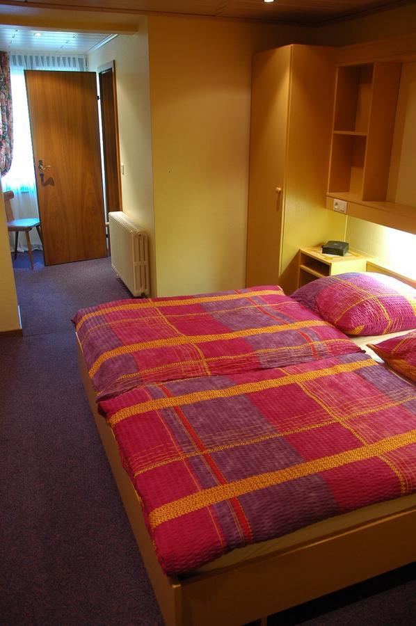 Hotel Rittersprung Ouren Екстер'єр фото